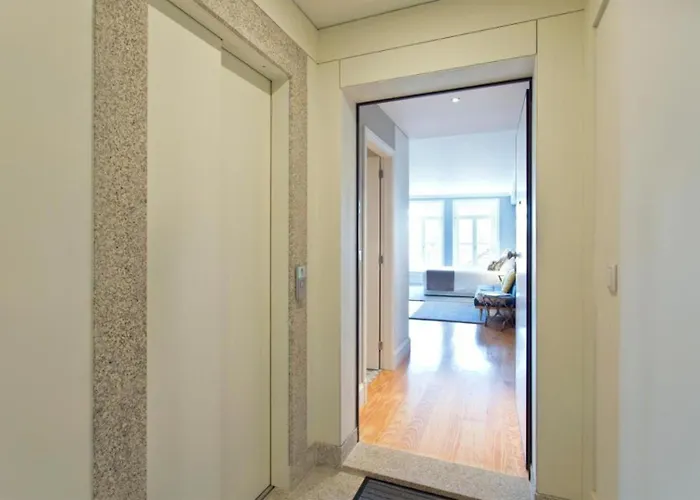 Historical Corner By Upperground